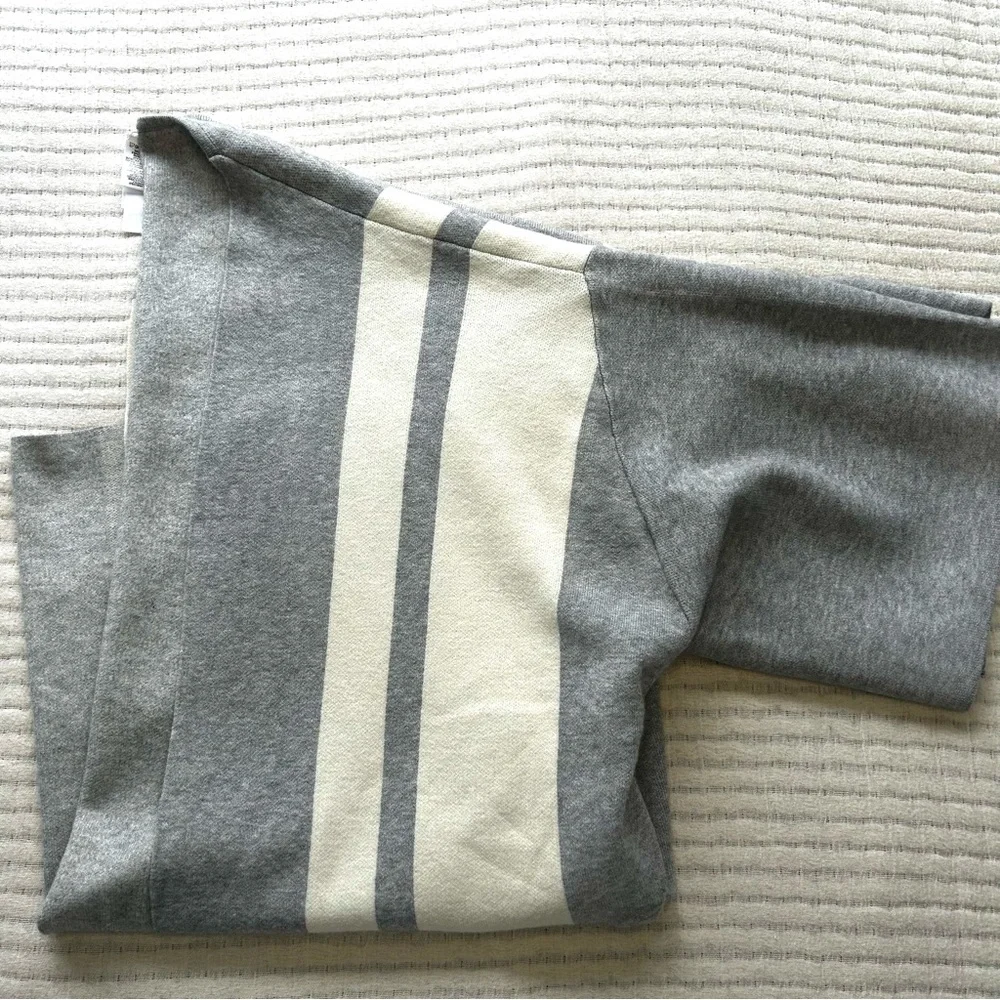 Open Front Kimono Sweater Cardigan Poncho Shawl Wrap Size XL Gray and Cream - Picture 7 of 9